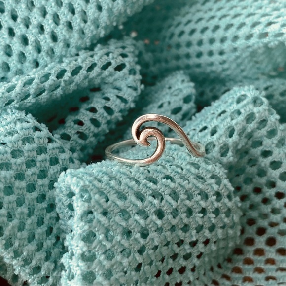 Crashing wave ring from Hawaii - Sterling - Picture 2 of 4